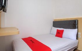 RedDoorz Syariah near RS Permata Medika Ngaliyan Semarang